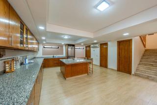 Golf Resort 4BR Villa Heated Pool Free Pickup - 4