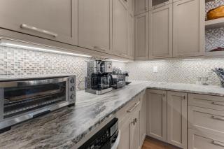 Dancing Bear Walk to Town - 1