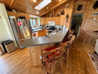 Sleeping Bear Lodge - 8