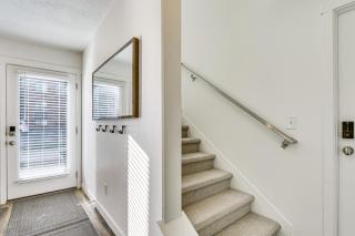 7 Mi to Park City Mtn! Multi-Level Unit with Balcony - 4