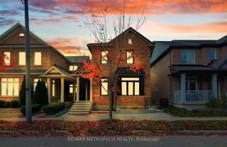 3 bed 2 bath luxury home in Markham - 6