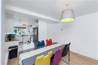 6-Bed House for 12 with Parking, Near Highfields Park - 6