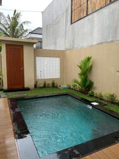 Fadi's Luxe Villa Canggu - 4