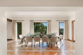 VACATION MARBELLA I Villa Vogue, La Zagaleta, Private Heated Pool, Private Golf Course, BBQ Grill, Movie Theater - 3