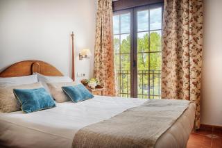 Beneste Cazorla Hotel - 7