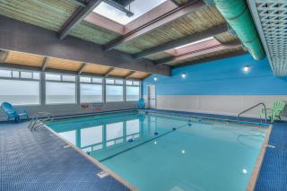 Pool and Hot Tub Ground Floor Studio - Oceanfront - Full Kitchen - Patio - 8