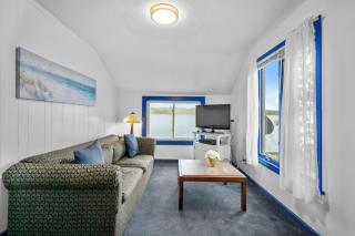 450 State Highway Eastham - Bell Buoy - 1