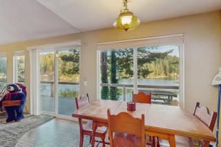 Rustic Retreat on Mercer Lake - 5