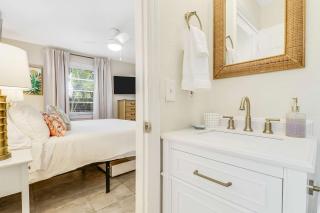 Cottage 1 on Penn - With Pool - 7