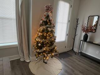 Waterfront Retreat - 9