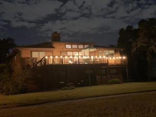 Breathtaking Waterfront Crystal Beach Getaway! - 8