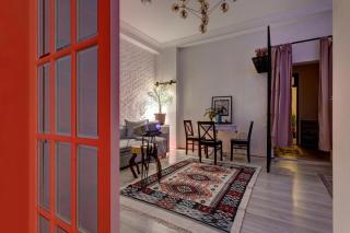 Historic Tbilisi City Apartment - 7