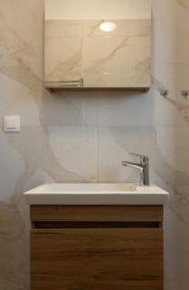 Falcone Resident - 4