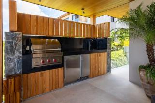 Luxury Ocean Villa in IYARI - 2