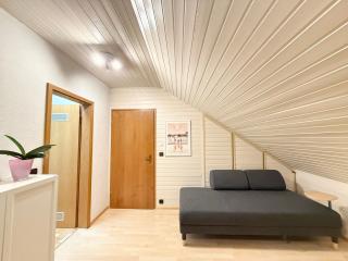 H&H Home - Quite and Cosy Apartment near Park and City in Sindelfingen - 6