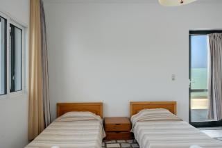 Ilios and Irene 3 - 2