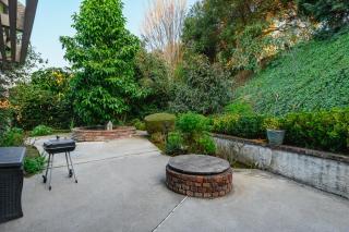 Serene Hilltop Oasis Above the City w Private Pool - 1