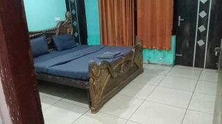 Circle in residency - 3