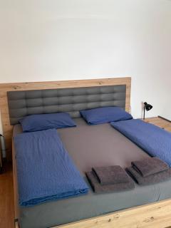 Sunside Apartments - 8