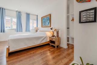 The Coolest Place near the airport! - 2