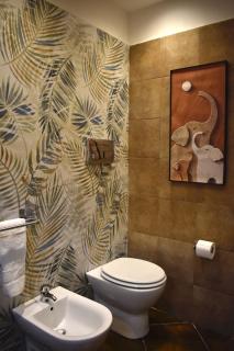 Ivy Central Apartment - 1