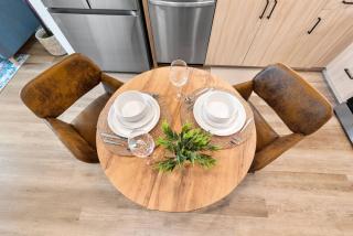 Fancy Irvine Apartment | Shopping + Dining - 6