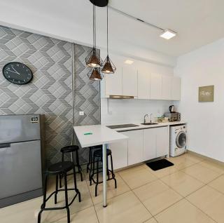 Arte Plus by Willow Trip - 1