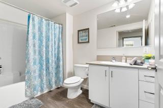 * Stylish Place In The Heart Of Orange County * - 7