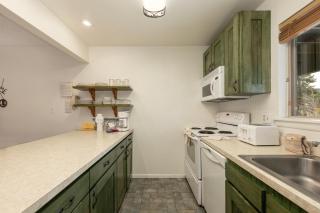 Hi Country Haus Unit 1908 - 4