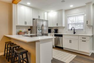 Walk to Downtown Frankfort Family Home with Patio - 8