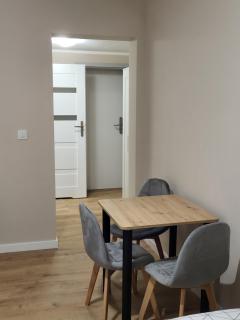 Pokoje Gościnne Karpacka 17 prywatne łazienki parking - 1