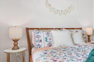 * Breathtaking Place In Santa Monica's Heart * - 5