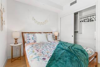 * Breathtaking Place In Santa Monica's Heart * - 3