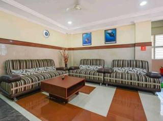 Hotel O Chikkamagaluru Bus Terminal Formerly Seasons Inn - 9