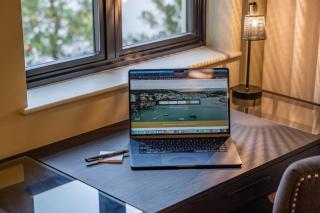 Stylish Waterfront Home With River Dart Views - 8