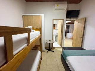 Mucho lo Bueno - Hostel House - 1