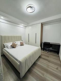 Resident shop ,gym ,playground - 3