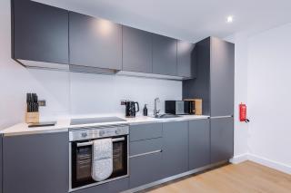 Flat 38, Axis - Leeds City Centre, Roof Terrace, Free Parking - 3