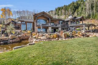 Sanctuary Chalet at The Colony - 4