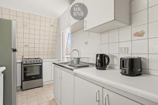 Marcoleta Apartments by Mr BnB - 3