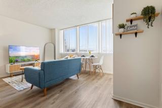 5-star West Hollywood Living | Modern & Central - 3