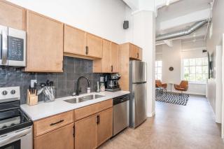 The 333 Suites - For 24 Guests - 5