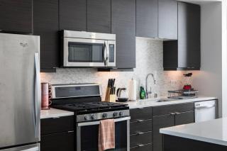 West Hollywood Luxe | 2BR/2BA Resort Style - 9