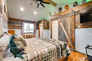 Mtn-View Retreat with Yard 4 Mi to Dtwn Lincoln - 5