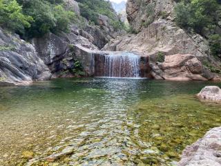 Pavillon au bord de la mer - 1