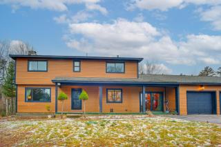 4 Mi to Bromley Mtn Family-Friendly Retreat! - 0