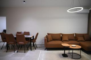 Urban Comfort Apartment - 1