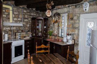 Herb Stone Lodges - 9