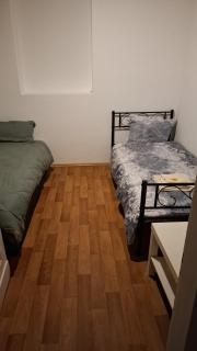 Zwei separate Zimmer im 1 OG Ideal für Pendler oder Studenten WG - 4