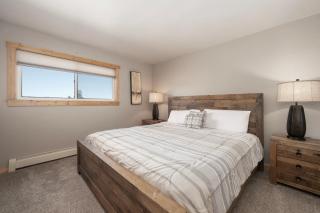 Meadow Ridge Court 8 Unit 6 - 3